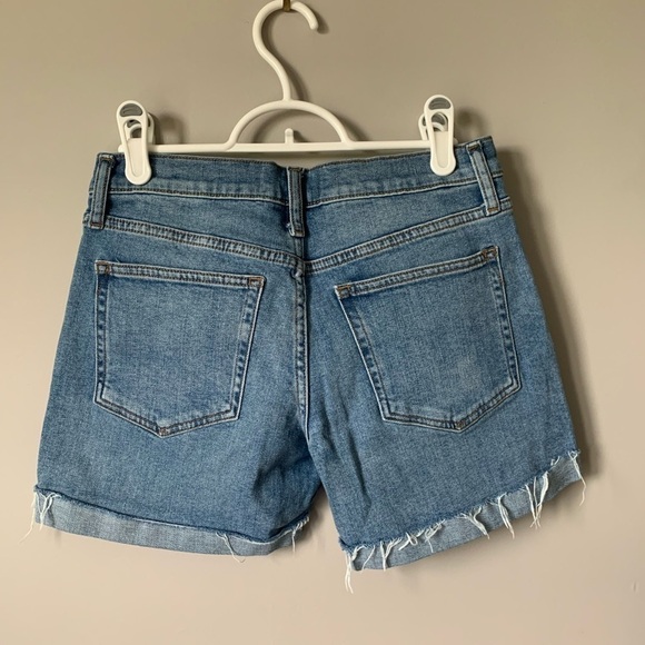 GAP Women's Jeans Shorts - Picture 5 of 5